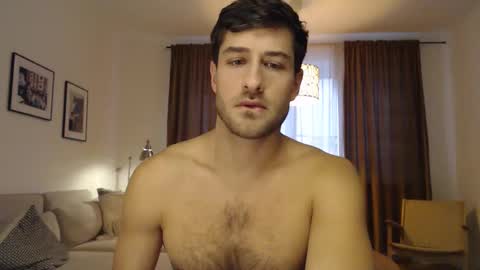 Yoooups online show from 16, 12, 2025