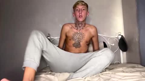 Snapshot of yorkshirelad208 chatting on 3, 1, 2025 Harrison online show from 3, 1, 2025