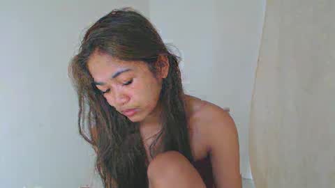 Snapshot of yosufloversweet chatting on 2, 2, 2025 fin online show from 2, 2, 2025