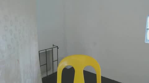 Snapshot of yosufloversweet chatting on 4, 2, 2025 fin online show from 4, 2, 2025