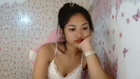 Snapshot of yosufloversweet chatting on 6, 10, 2025 fin online show from 6, 10, 2025