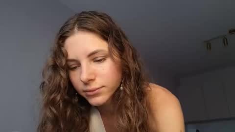 Liliya online show from 5, 4, 2026