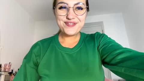 private on 18 per minute start private 500 tokensOnlyfans  online show from 21, 12, 2024