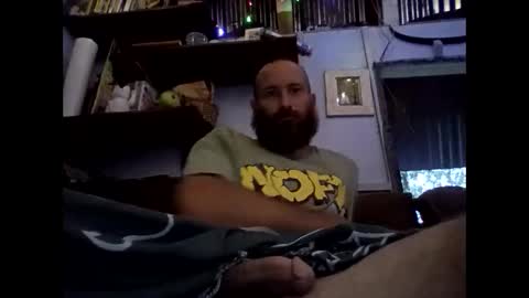 youllfall4me online show from 4, 1, 2025