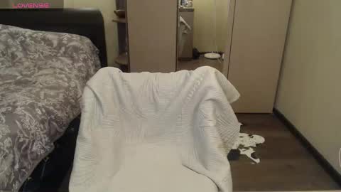 Maria Love online show from 4, 2, 2025