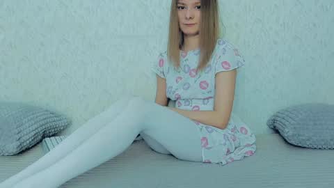 Lily online show from 19, 1, 2025