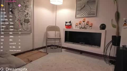 Snapshot of your_dreaamgirlx chatting on 23, 10, 2025 Isabella online show from 23, 10, 2025