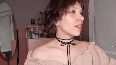 Snapshot of your_hot_ex chatting on 8, 11, 2025 Alex and Kris long hair online show from 8, 11, 2025