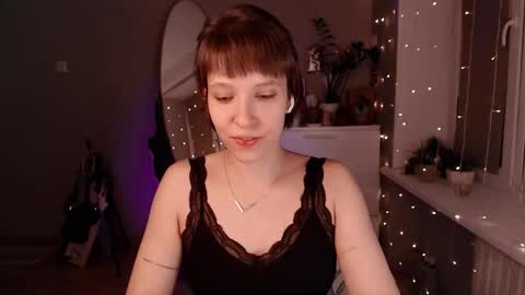 Snapshot of your_hot_ex chatting on 13, 11, 2025 Alex and Kris long hair online show from 13, 11, 2025