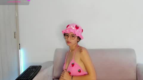 Lila  online show from 23, 12, 2024