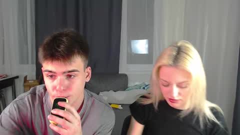 Snapshot of your_molly_mark chatting on 13, 2, 2025 your_molly_mark online show from 13, 2, 2025