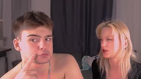 Snapshot of your_molly_mark chatting on 23, 2, 2025 your_molly_mark online show from 23, 2, 2025