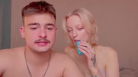 Snapshot of your_molly_mark chatting on 11, 9, 2025 your_molly_mark online show from 11, 9, 2025