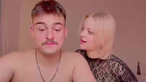 Snapshot of your_molly_mark chatting on 13, 9, 2025 your_molly_mark online show from 13, 9, 2025