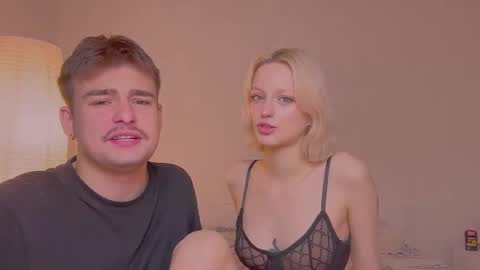 Snapshot of your_molly_mark chatting on 12, 10, 2025 your_molly_mark online show from 12, 10, 2025