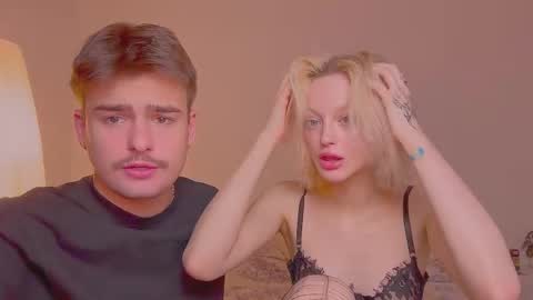 Snapshot of your_molly_mark chatting on 16, 10, 2025 your_molly_mark online show from 16, 10, 2025