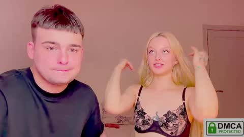 your_molly_mark online show from 17, 4, 2026