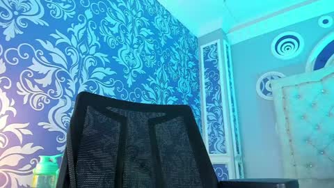 Snapshot of your_perverse_whore chatting on 12, 12, 2024 Salome online show from 12, 12, 2024