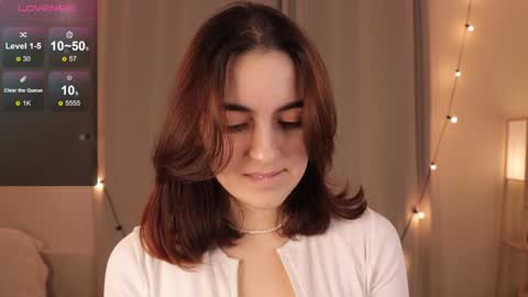 Luna online show from 4, 2, 2025