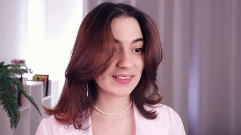 Luna online show from 25, 2, 2025