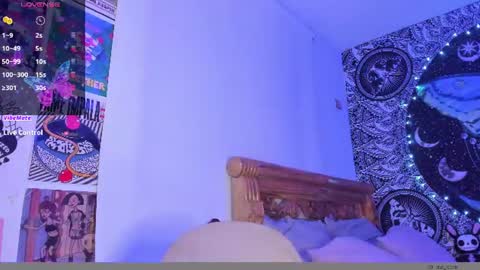 Snapshot of your_rosenrot chatting on 17, 6, 2026 Daniela Help me reach 100 likes online show from 17, 6, 2026