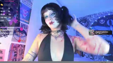 Snapshot of your_rosenrot chatting on 27, 6, 2026 Daniela Help me reach 100 likes online show from 27, 6, 2026