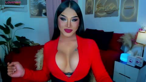 TRICXIEBELLE online show from 31, 3, 2026