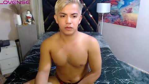 yourasian_bradley online show from 24, 10, 2025