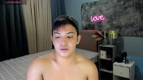 yourasian_bradley online show from 13, 2, 2026