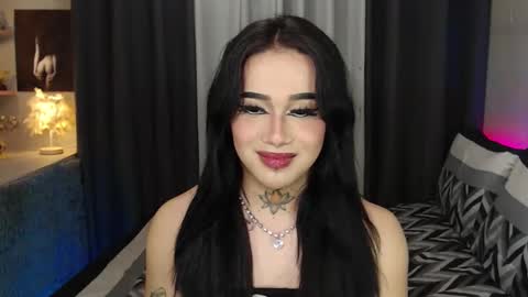 Snapshot of yourasiancockisontop chatting on 6, 1, 2025 kim online show from 6, 1, 2025