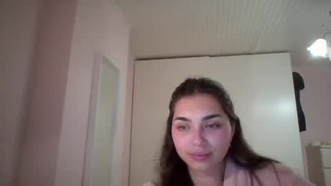 Snapshot of yourbella37 chatting on 4, 5, 2026 yourbella37 online show from 4, 5, 2026