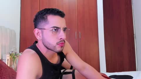 YOURBOYNEXTDOOR online show from 27, 2, 2025