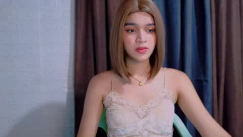 yourdirtygirlxoxo online show from 6, 4, 2026