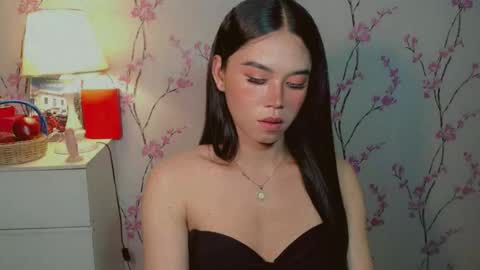 Snapshot of yourdreamgirljane chatting on 10, 10, 2025 JANE online show from 10, 10, 2025