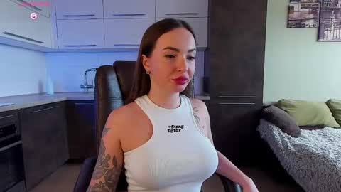 Sue online show from 4, 2, 2025