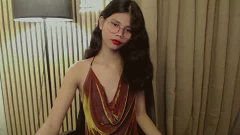 Vivian online show from 13, 11, 2025