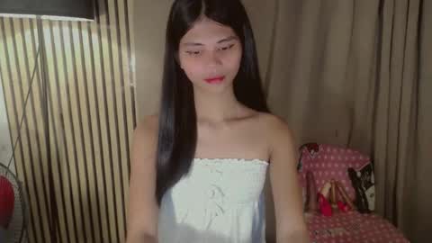 Vivian online show from 25, 2, 2026