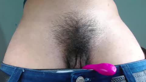 yourfavorite_bigclit online show from 6, 10, 2025