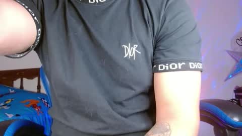 yourfavorite_bigclit online show from 17, 12, 2025