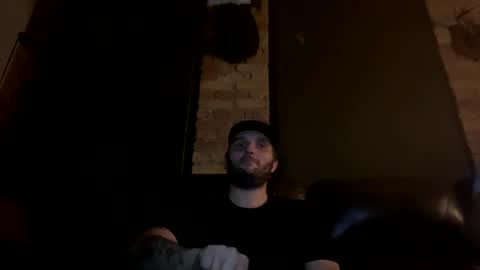 Snapshot of yourfavoritebartender chatting on 17, 9, 2025 Hey Im Justin online show from 17, 9, 2025