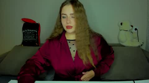 Snapshot of yourgem__ chatting on 8, 9, 2025 yourgem__ online show from 8, 9, 2025