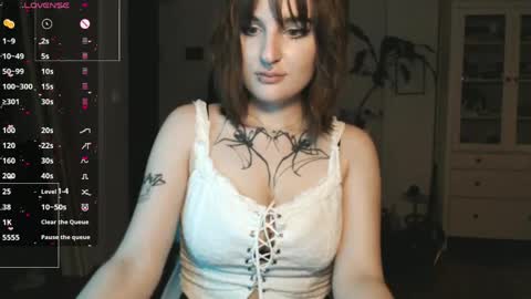 Snapshot of yourhanna_ chatting on 1, 5, 2026 hanna online show from 1, 5, 2026