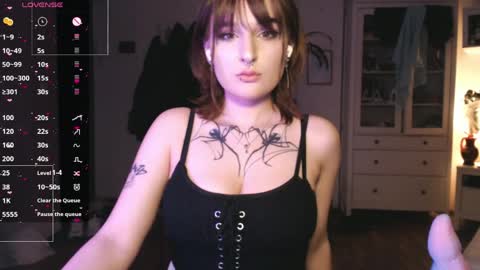 Snapshot of yourhanna_ chatting on 18, 5, 2026 hanna online show from 18, 5, 2026