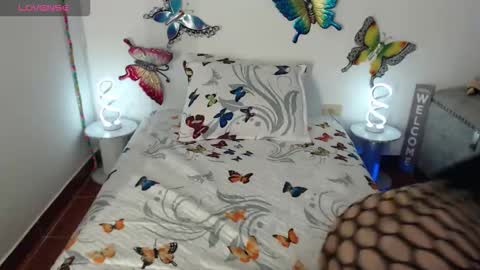 Juliette Smith online show from 7, 3, 2026