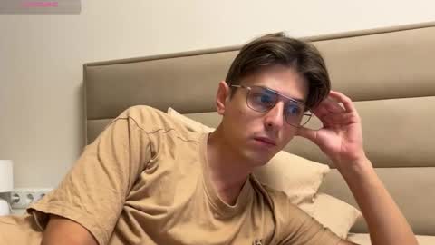 Chris online show from 17, 9, 2025