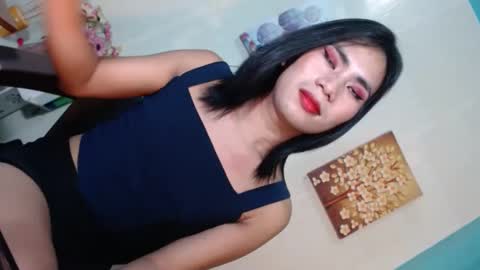 Mauie  online show from 4, 2, 2025