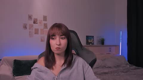 Jully online show from 19, 10, 2025