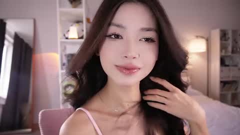 yourlittlesunrise_ online show from 11, 7, 2026