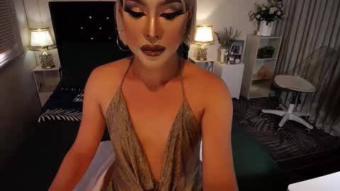 Snapshot of yourlivingonurdream chatting on 16, 2, 2026 -- online show from 16, 2, 2026