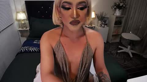 Snapshot of yourlivingonurdream chatting on 27, 2, 2026 -- online show from 27, 2, 2026